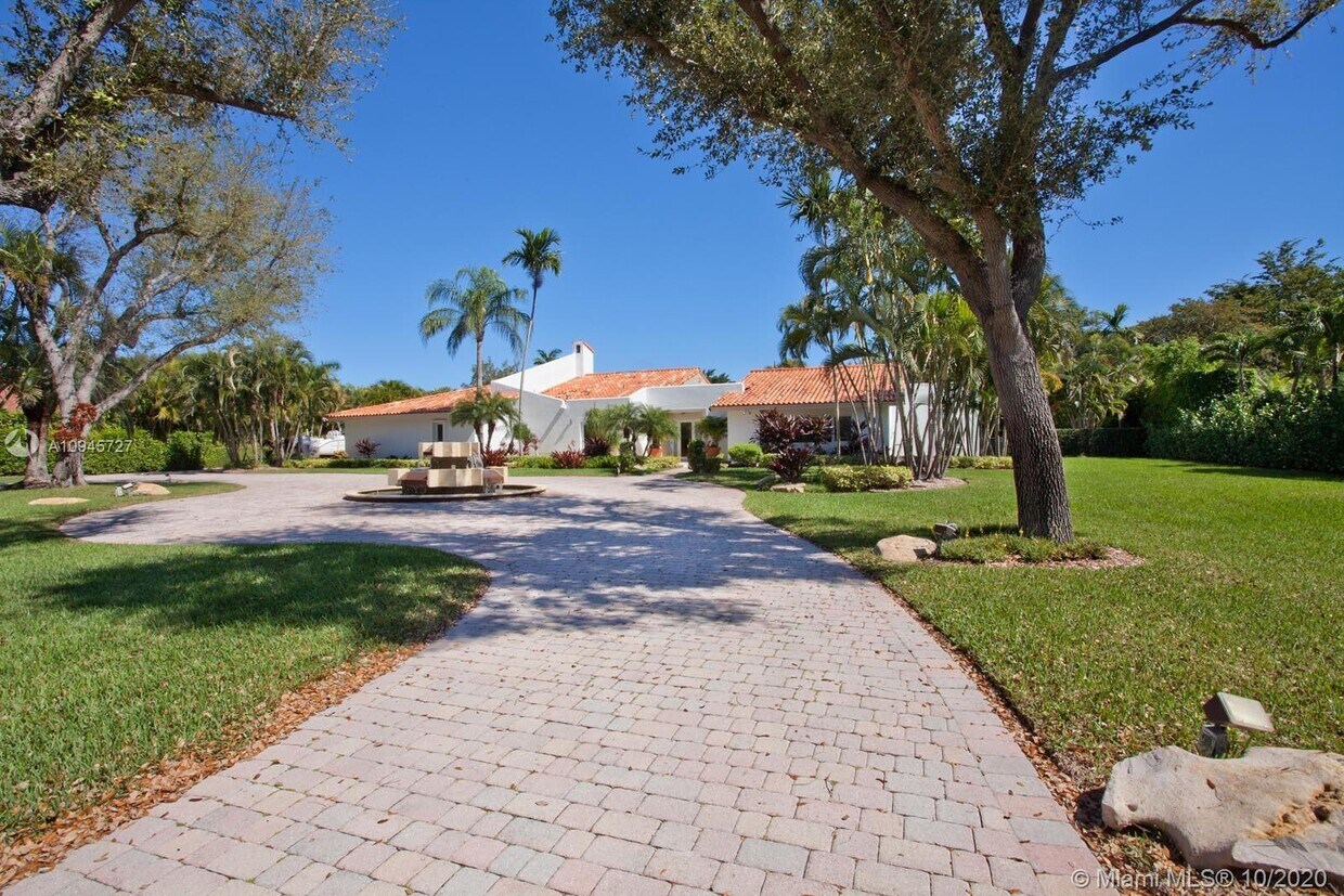 8303 Old Cutler Rd, Coral Gables, FL 33143 House Rental in Coral