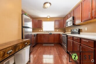 Building Photo - 3152 Torrent Ln