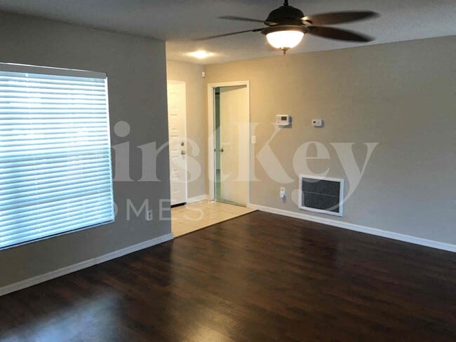 Building Photo - 22617 St Thomas Cir