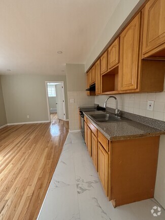 Building Photo - 272 Stuyvesant Ave