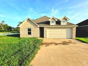 Building Photo - 1024 Springview Ln