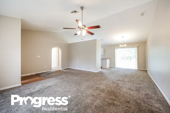 Building Photo - 15585 Spring Line Ln