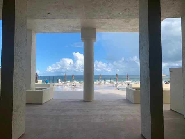 Photo - 2987 S Atlantic Ave Apartment