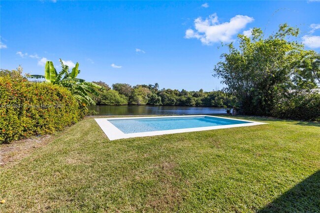 Foto del edificio - 317 N 31st Ave