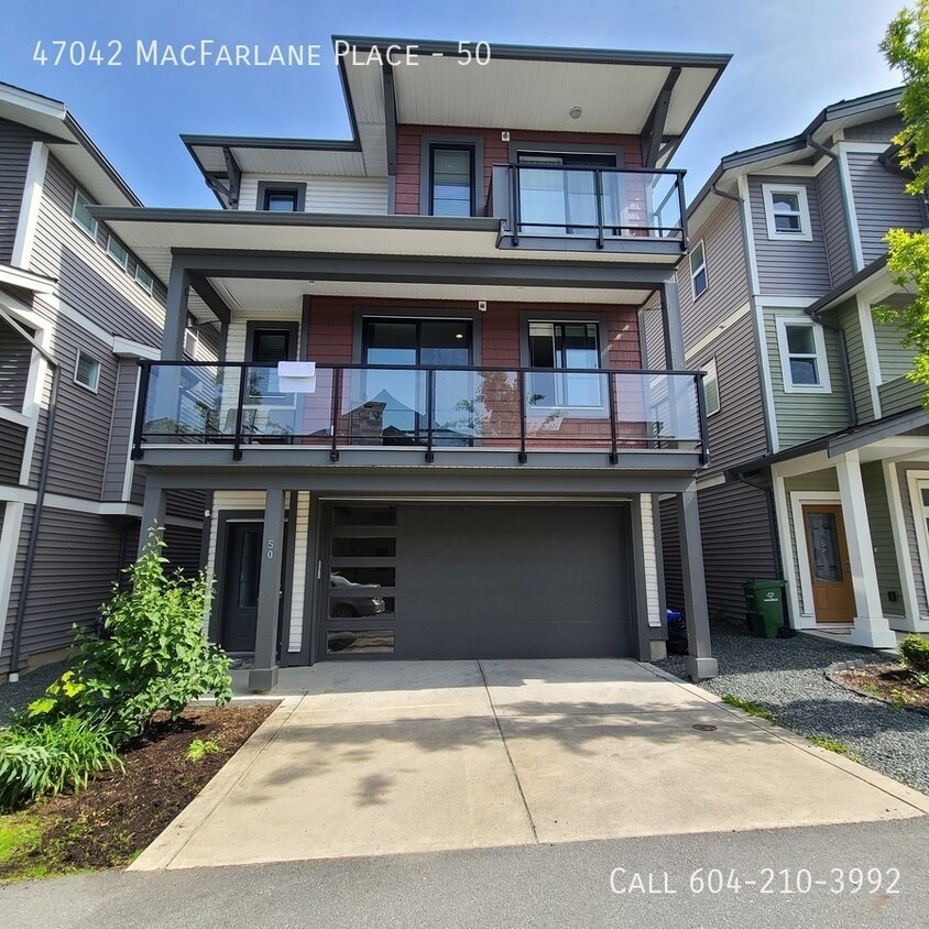 Primary Photo - Modern Home In Promontory