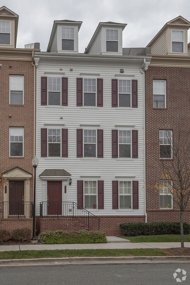 Building Photo - 3941 Old Dominion Blvd