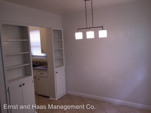 Foto del edificio - 4864 1/2-4510 1/2 Lakewood Blvd