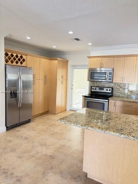 Foto del edificio - 3660 NW 15th St