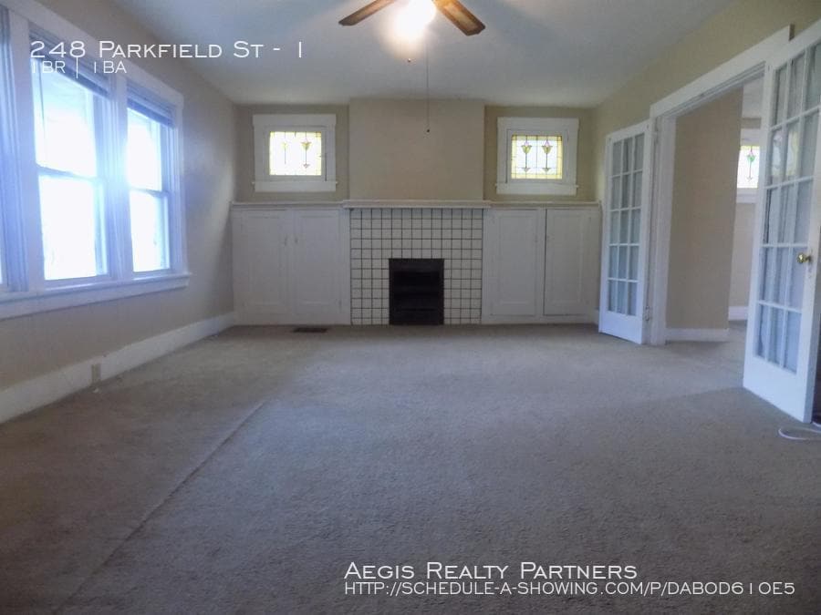 Primary Photo - 248 Parkfield St