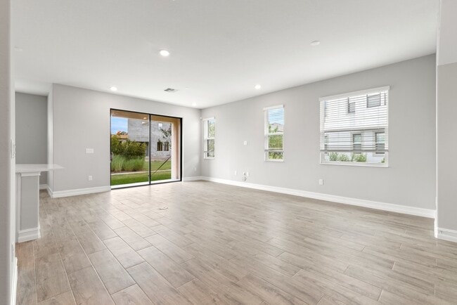 Building Photo - "Charming 3-Bedroom Rental in estancia the Center of Wesley chapel.