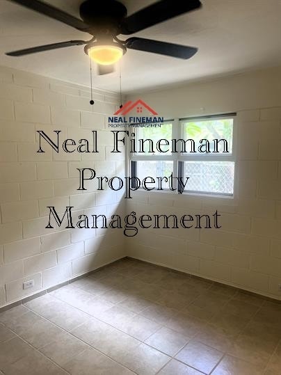 Building Photo - 1 Bed 1 Bath Apartment NO PARKING.