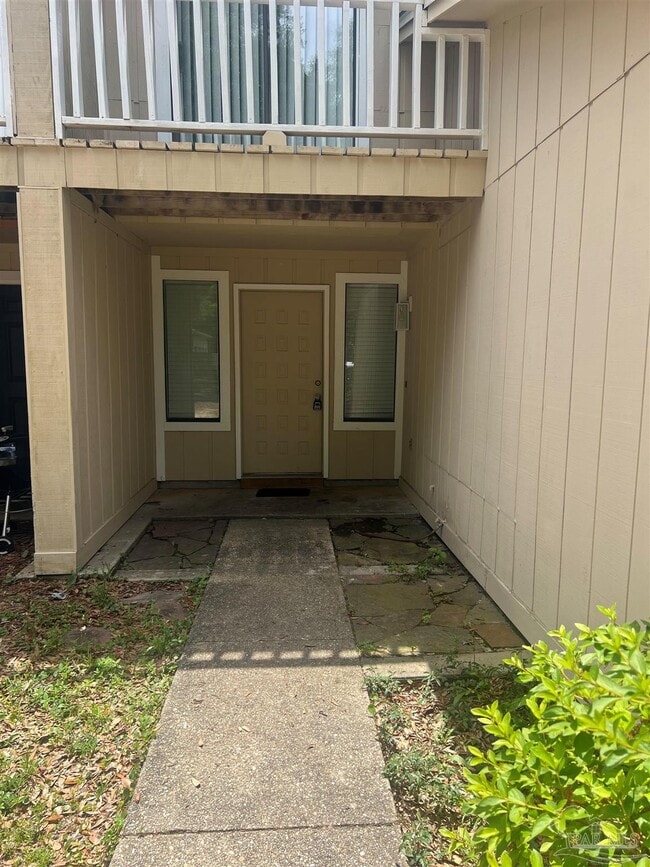 Building Photo - 7150 Dogwood Terrace Dr