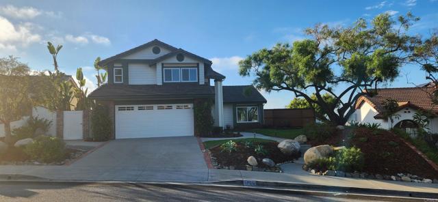 Primary Photo - 1420 Tres Hermanas Way