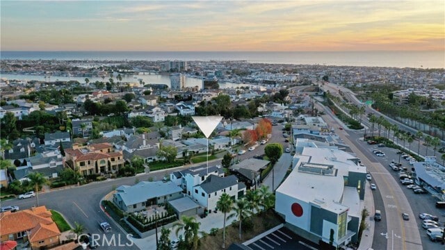 Foto del edificio - 333 Holmwood Dr