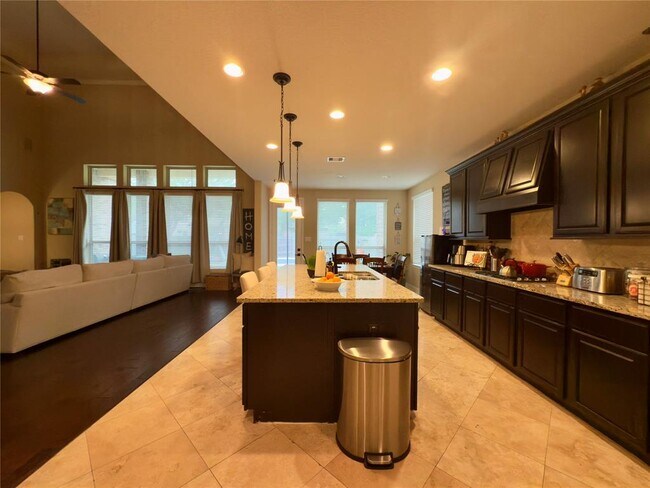 Foto del edificio - 10314 Hatcher Dr
