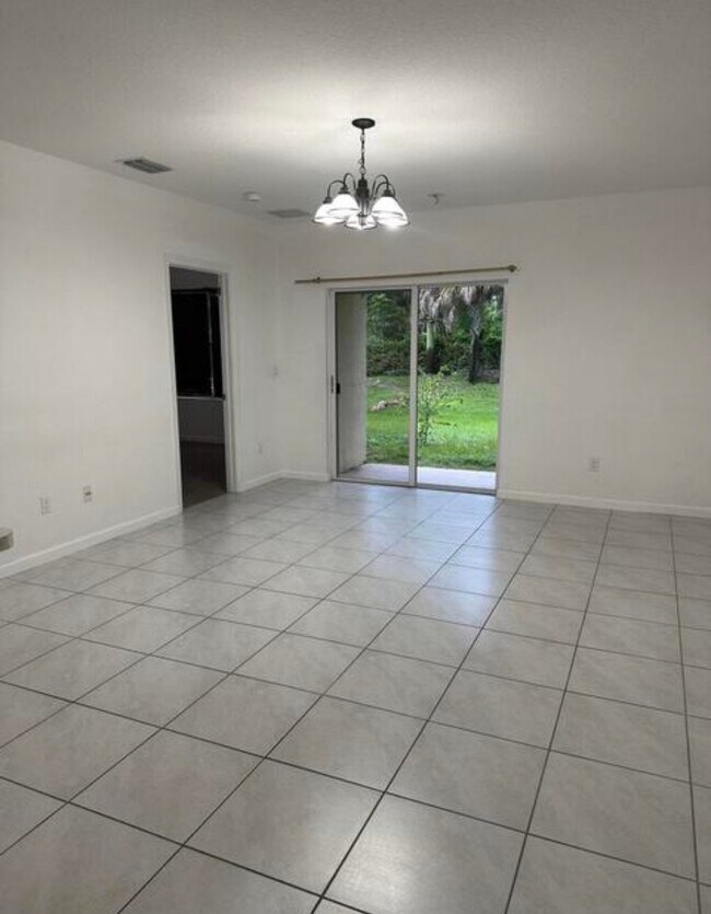 Foto del edificio - 3779 Whitney Park Ln