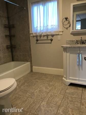 Building Photo - 2 br, 1 bath  - 371 Cherry St
