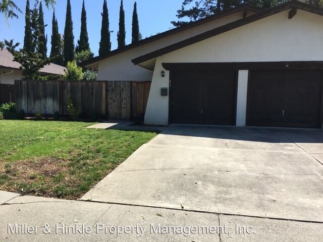 Foto principal - 412-414 Pinehurst Ave