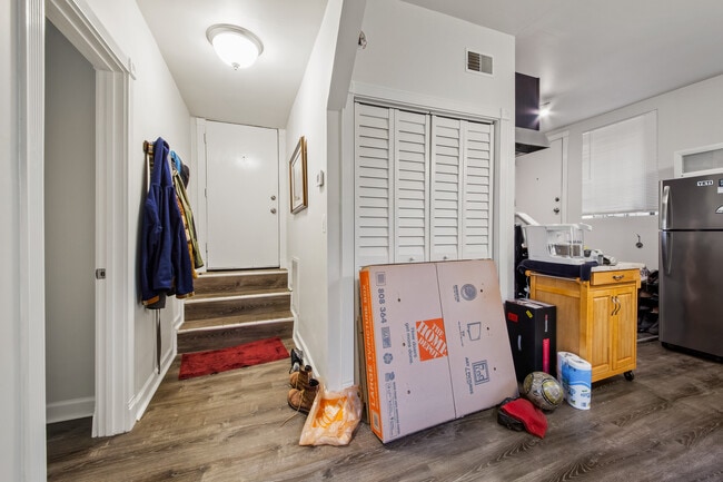 Foto del edificio - 1906 N Whipple St