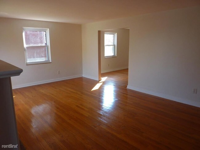 Building Photo - 3 br, 2 bath House - 105 Vilsack Rd