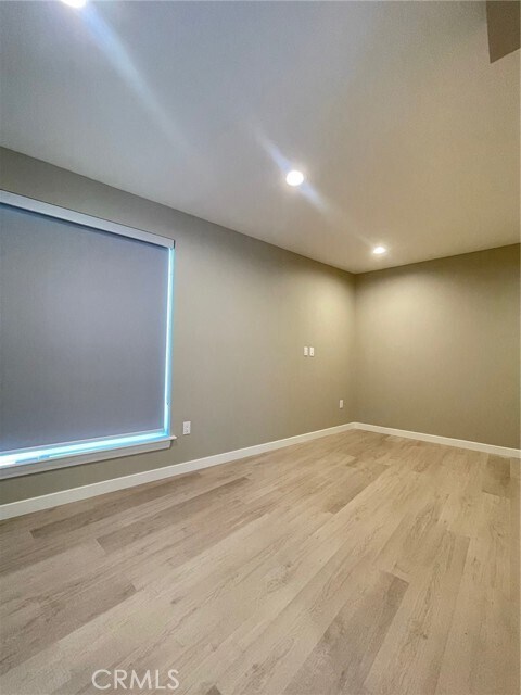 Building Photo - 4251 Live Oak Ave