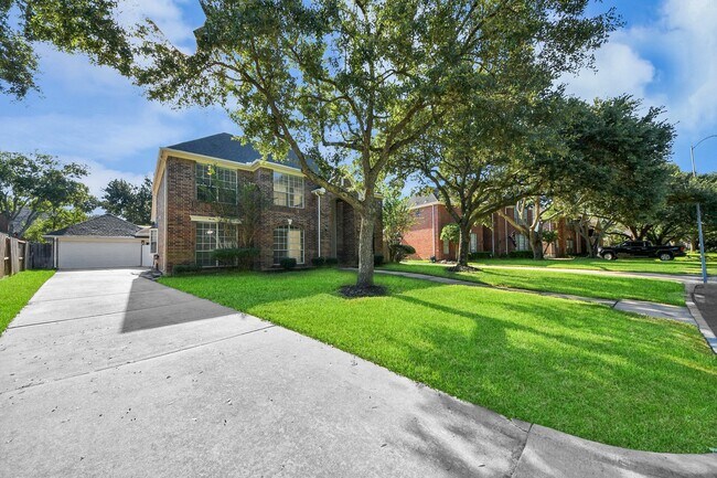 Foto del edificio - 1335 Crescent Pkwy Ct