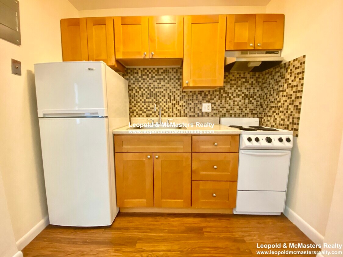 Foto principal - 70 Brighton Ave