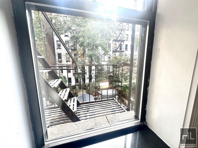 Foto del edificio - East 9th Street