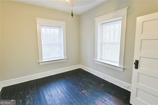 Foto del edificio - 340 W Washington St