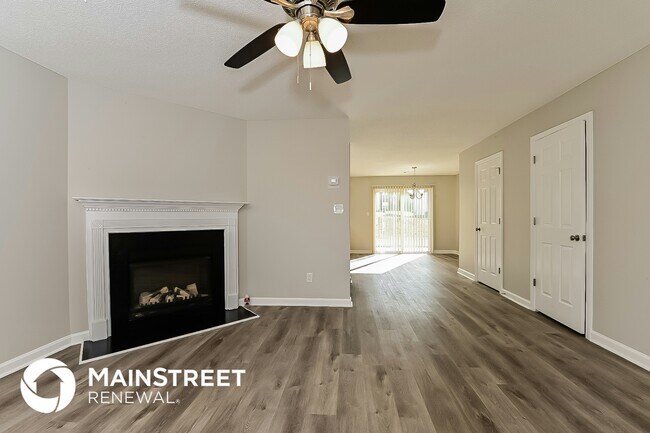 Foto del edificio - 2811 Amerson Way