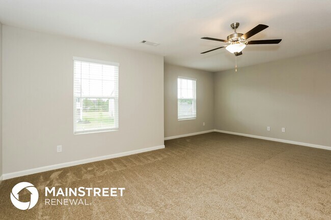 Building Photo - 518 Firethorn Ct