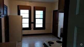 Building Photo - 5118 S Packard Ave