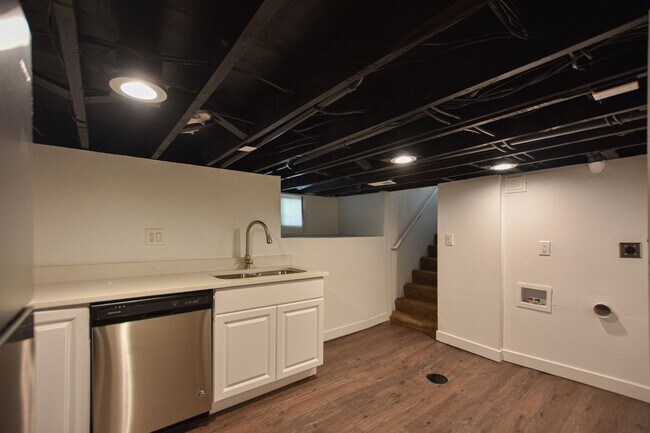 Foto del edificio - 1955 S West Temple