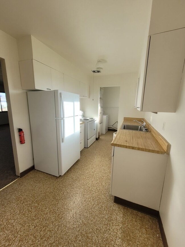 Foto del edificio - 1234/1236mitc