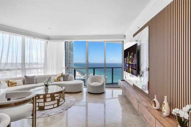 Foto del edificio - 3101 S Ocean Dr