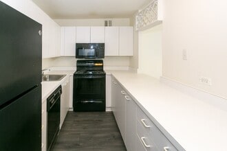 Interior Photo - Regents Park