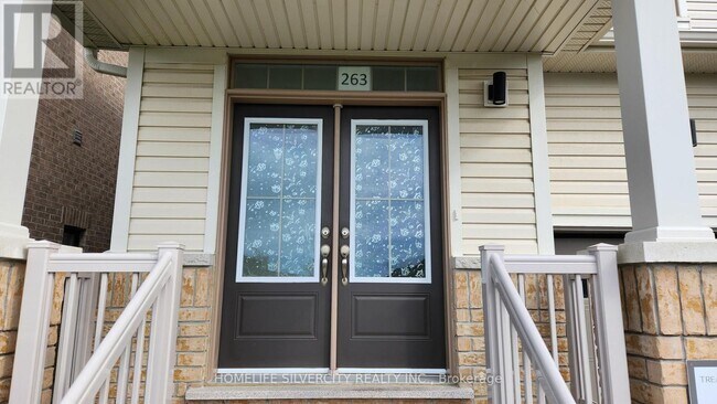 Building Photo - 263 Fleetwood Dr