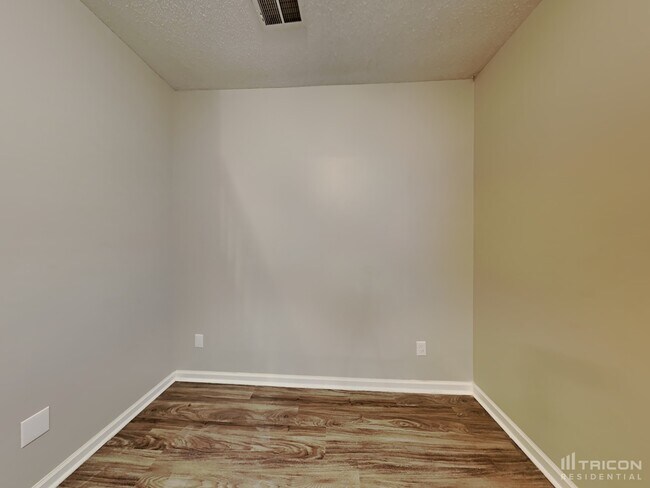 Building Photo - 13200 Lampmeade Ln