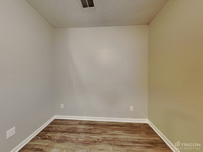 Foto del edificio - 13200 Lampmeade Ln