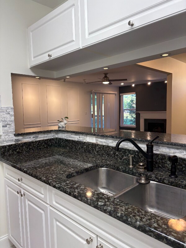 Building Photo - 3548 Oakmonte Blvd