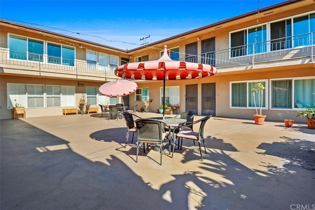1023 1st E St, Long Beach, CA 90802 Condo for Rent in Long Beach, CA