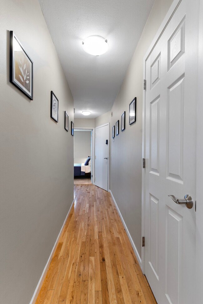 Foto del edificio - 3024 Humboldt Ave S
