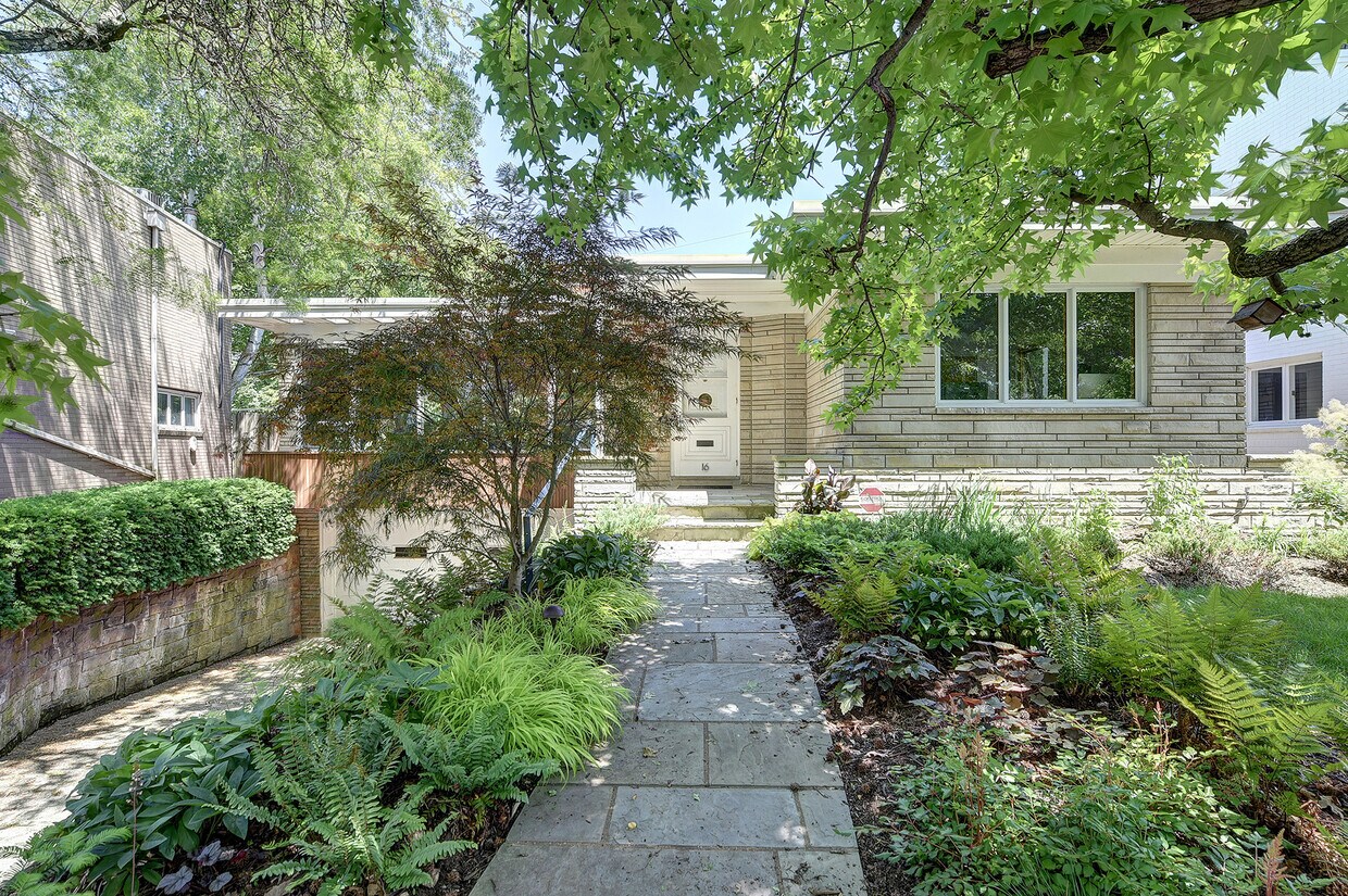 Foto principal - 16 Darlington Ct