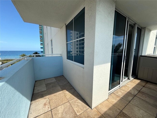 Building Photo - 9201 Collins Ave