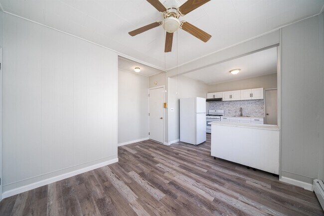 Foto del edificio - 273 Ridge Rd