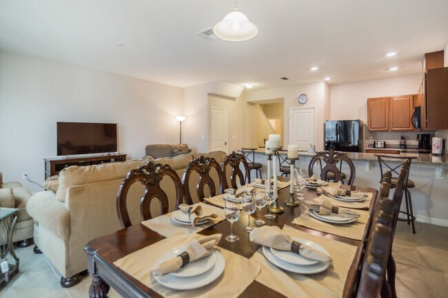 Building Photo - 5135 Compass Bay