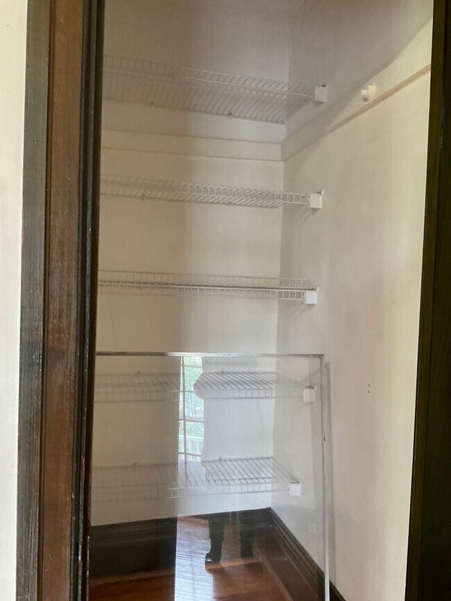 Foto del edificio - 5 br, 2 bath House - 229 COCOA AVE