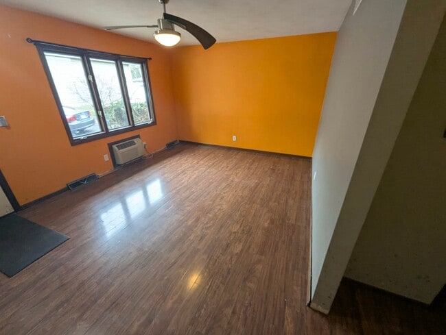 Building Photo - 2027 Eggleston Rd
