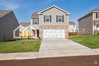 Building Photo - 227 Belle court
