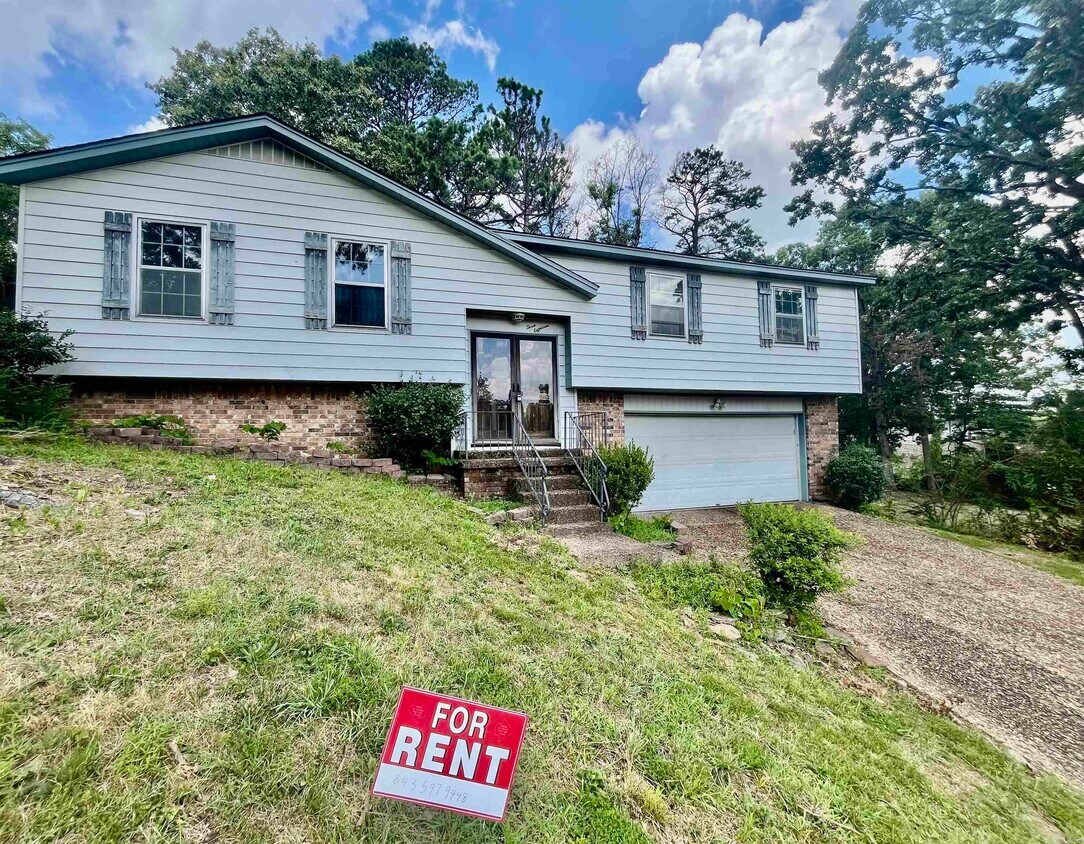 Foto principal - 318 Alamo Dr